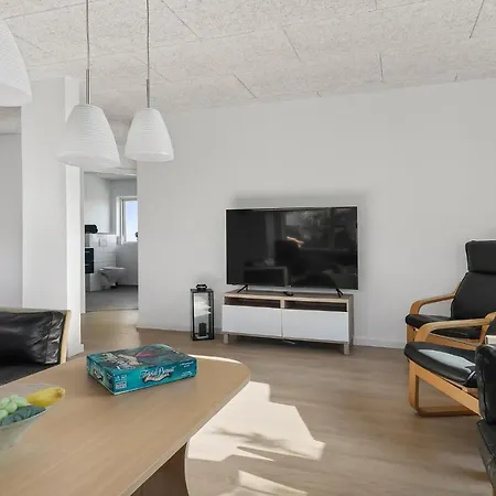 Stunning In With Wifi And 5 Bedrooms Ferienhaus Thisted