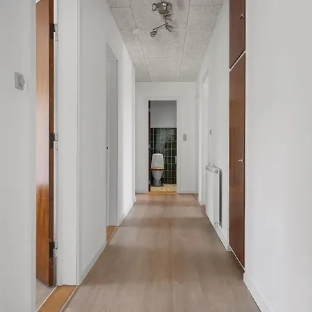 Stunning In With Wifi And 5 Bedrooms Thisted